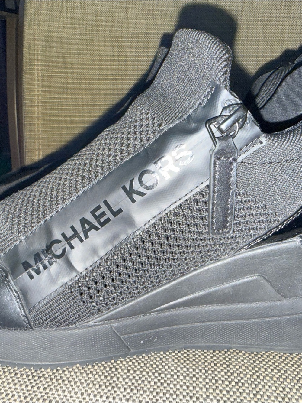 Michael Kors Women's Willis Wedge Trainer SIZE 8 - Picture 6 of 15